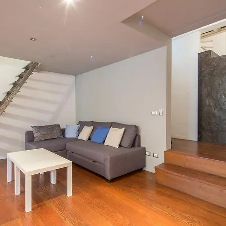 Serragli Loft Apartmán *